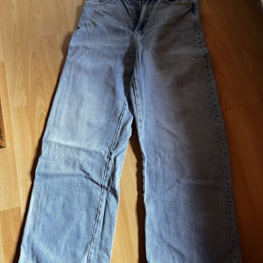 Zara Wide-Leg Jeans