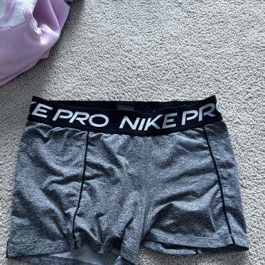 nike pro grey