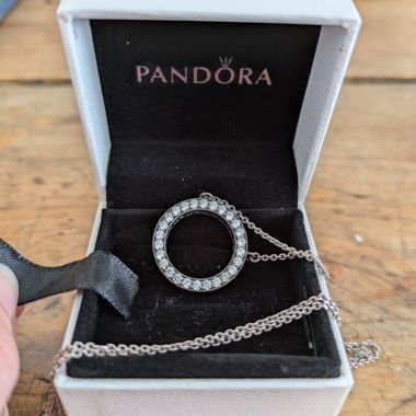 Collana Pandora cerchio pavé