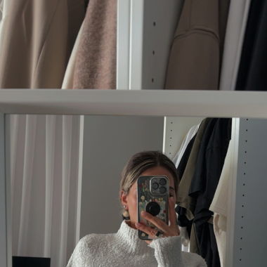 Cropped Rollkragenpullover