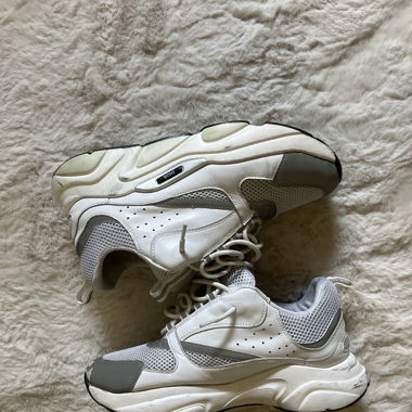 Dior b22 White 