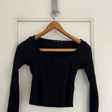 long sleeve black 