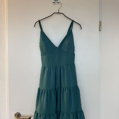 Grünes Trägerkleid
