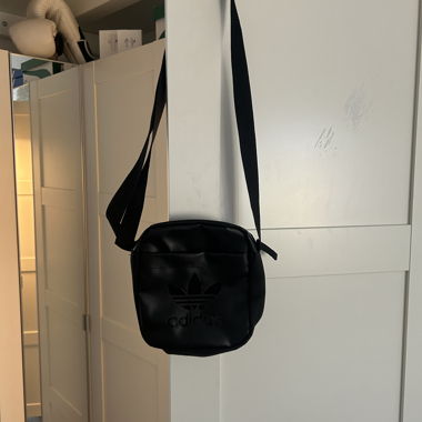 Borsa a tracolla adidas nera