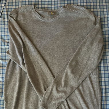 Light Grey YES OR NO Sweater – Size M