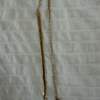 Deux bracelets dorés Heideman