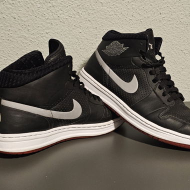 Nike Jordan 1