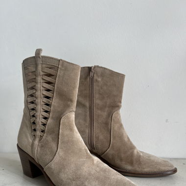 Schöne Wildleder Cowboystiefel, Gr. 39