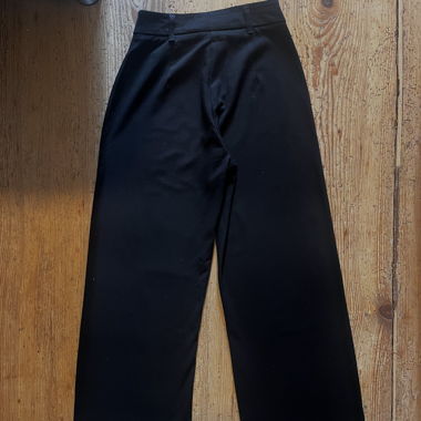 black wide-leg stoffhose bershka