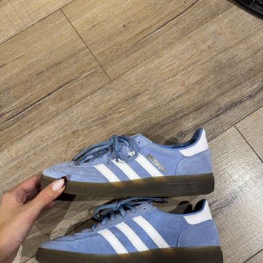 Spezial Adidas
