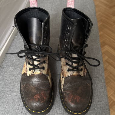 Dr Martens