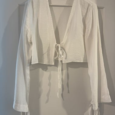 Zara weisse Wickel-Cardigan