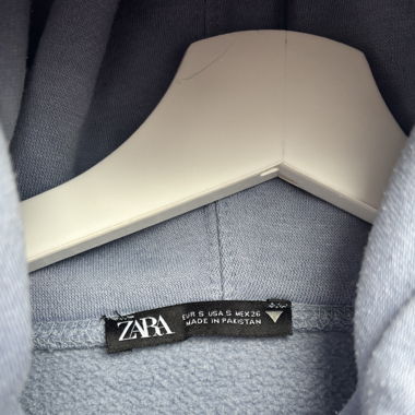 Zara Pullover