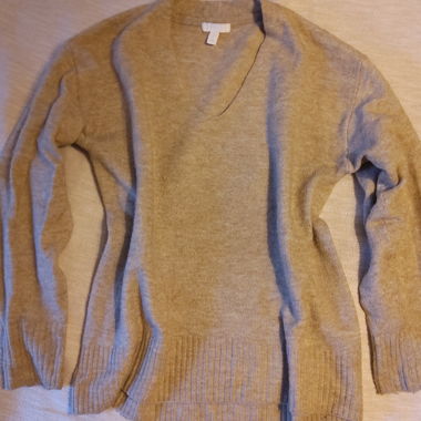 Wool sweater 