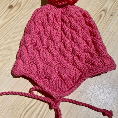Babymütze rot für 6-12 Monate aus Merinowolle