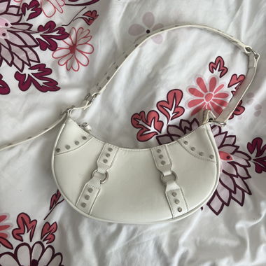 Mond Tasche