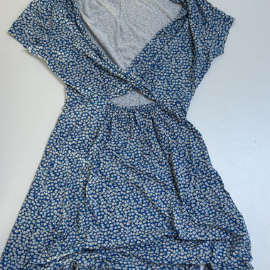 Abito blu a fiori Pull&Bear XS