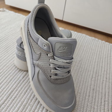 Baskets Nike Air Max Thea