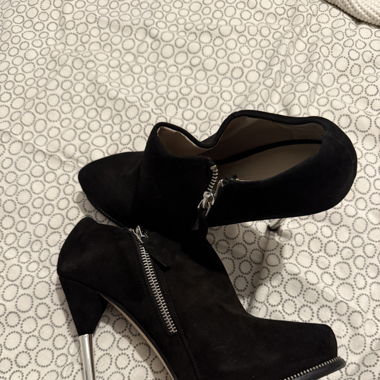 high heels
