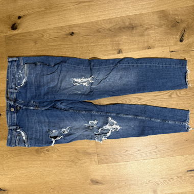 Jeans con strappi