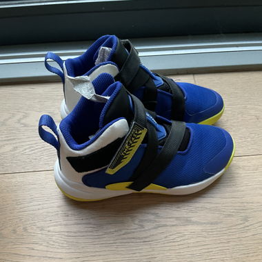 Basketball shoes Tarmak