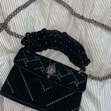Kurt Geiger schwarze Samt-Handtasche