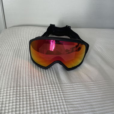Ski goggles