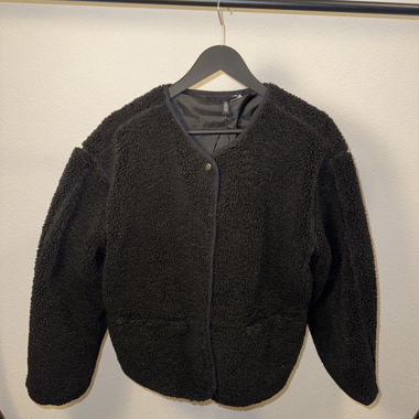 Black collarless teddy jacket