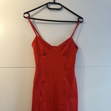 Verführerisches Rotes Kleid