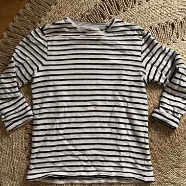 Gestreiftes Langarmshirt aus 100% Cotton