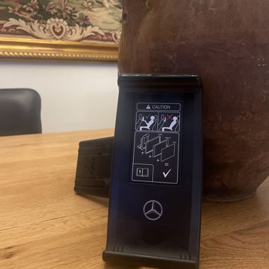 Tabletholder for Mercedes vehicles