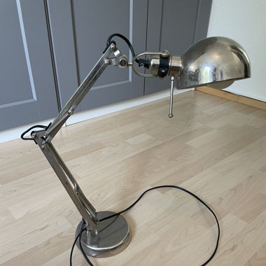 Schreibtischlampe
