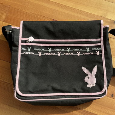 Sac bandoulière Playboy, 1 aimant manquant #y2k #chic