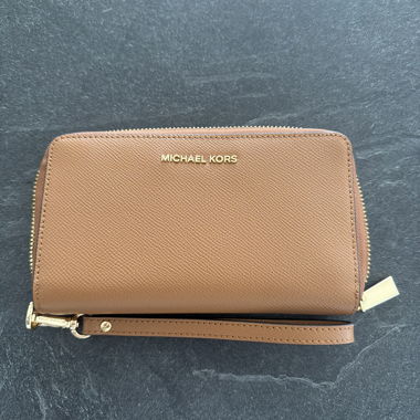 Michael Kors camel wallet