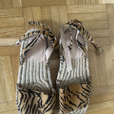 Sandalen