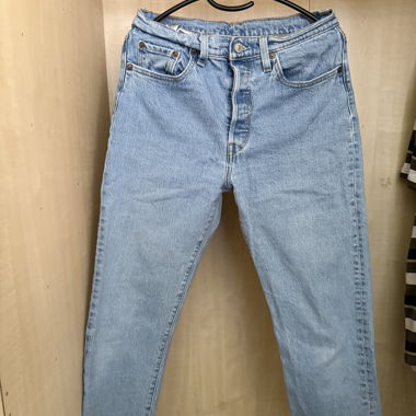 Hose-Levis