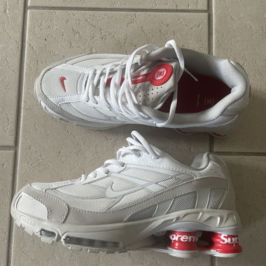 Nike Shox Supreme