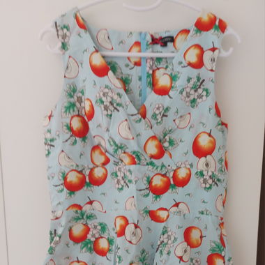 Kleid im Stil der 1950er