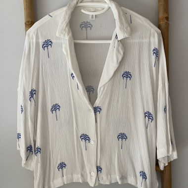 Blouse blanche motif palmier