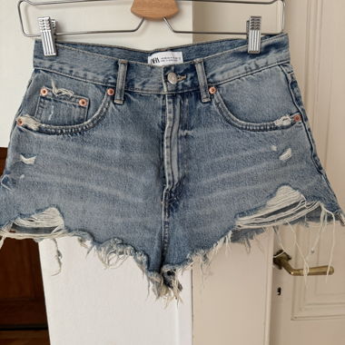 Short Zara