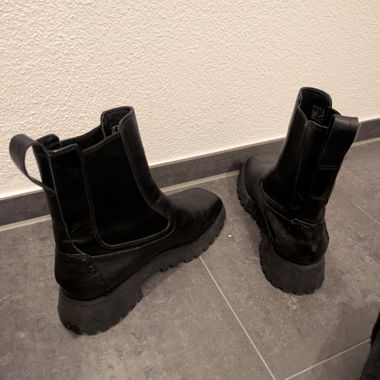 Clarks Chelsea Boots