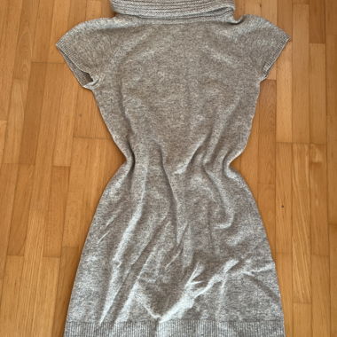 Vestito con colletto