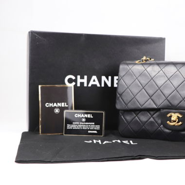 Schwarze Vintage Chanel Classic Double Flap Tasche
