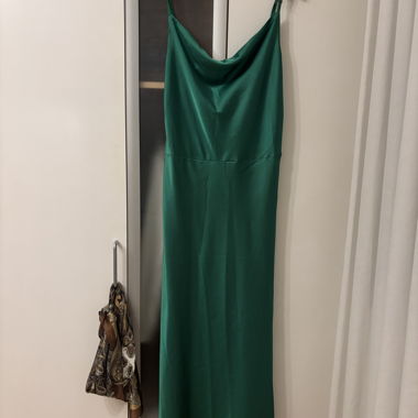 Robe longue élégante vert foncé