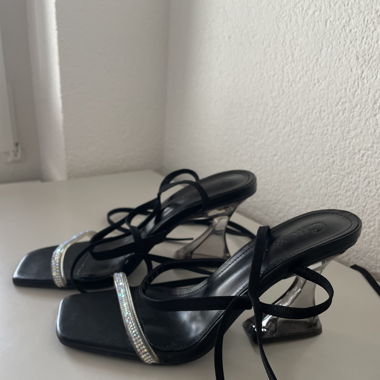 high heels schwarz