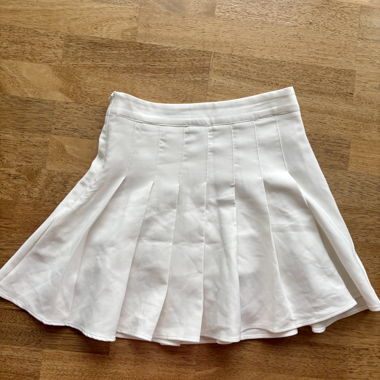 Jupe plissée blanche