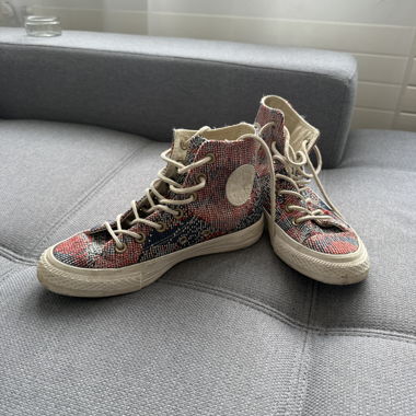 Converse Grösse 37