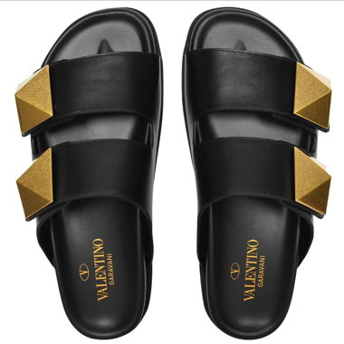 Valentino Garavani Sandales One Stud en Cuir Noir