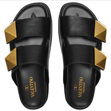 Valentino Garavani Sandales One Stud en Cuir Noir