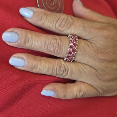 Roter Steinring